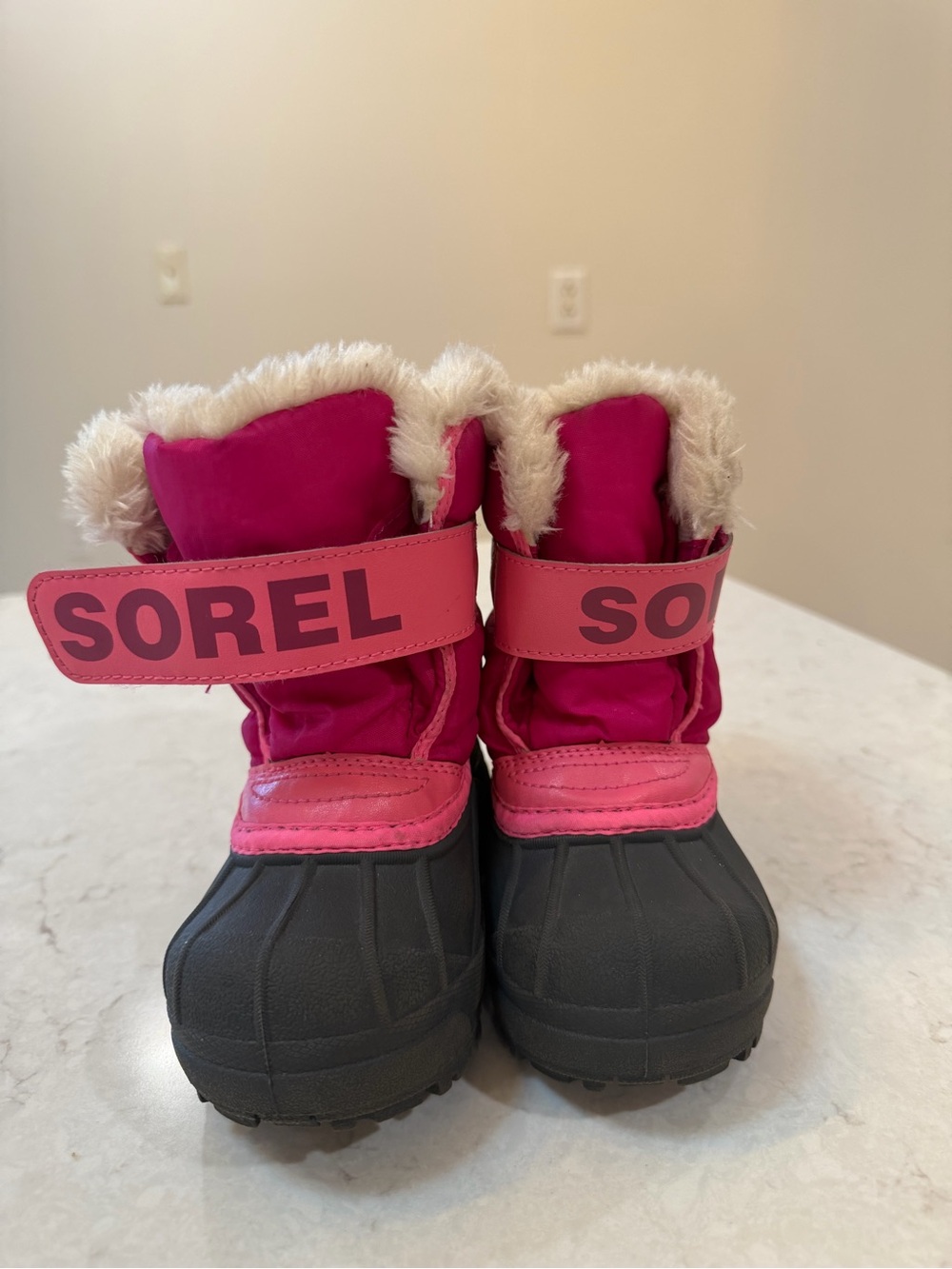Sorel Kids Pink and Black Winter Boots with Faux Fur Trim - SIZE 7